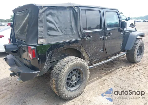 2015 Jeep Wrangler Unlimited Sport z USA, uszkodzony, nr VIN 1C4BJWDG3FL659391